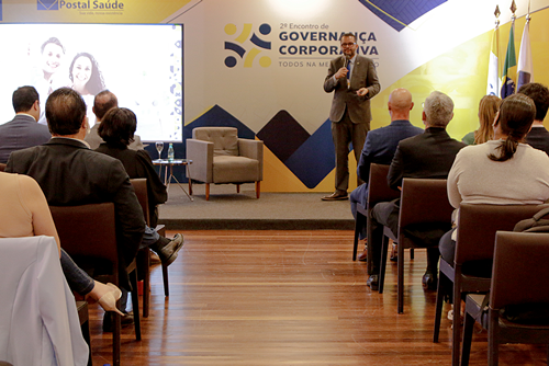 palestra sobre ouvidoria com o conselheiro luiz henrique oliveira